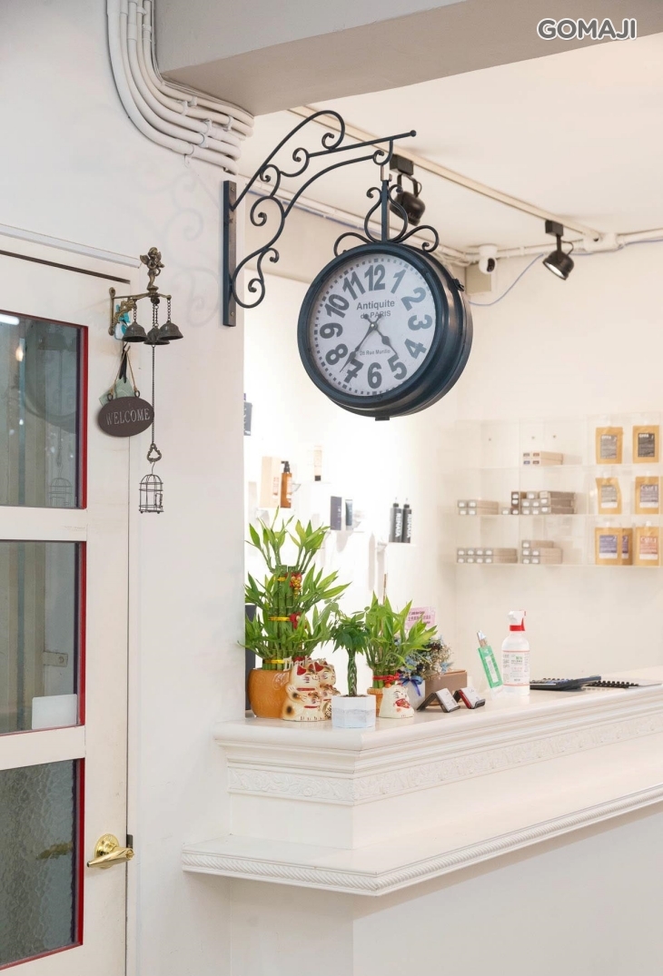 LANA HAIR SALON
