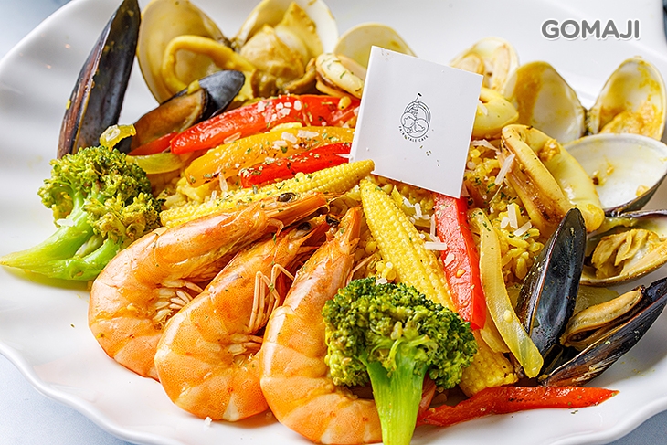 西班牙海鮮總匯燉飯