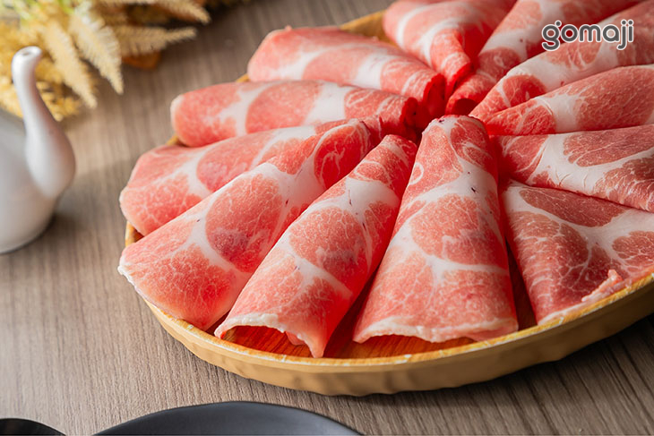 台灣溫體梅花豬