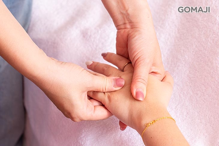 頭肩頸手深度舒壓按摩