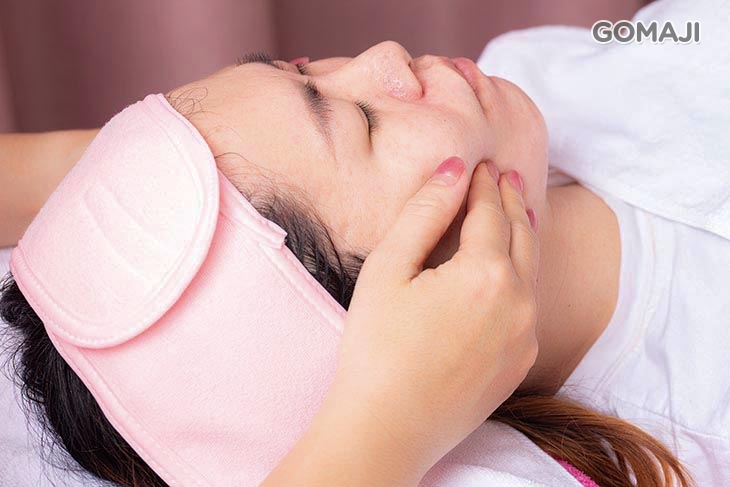 臉部咀嚼肌舒痠拉提按摩 