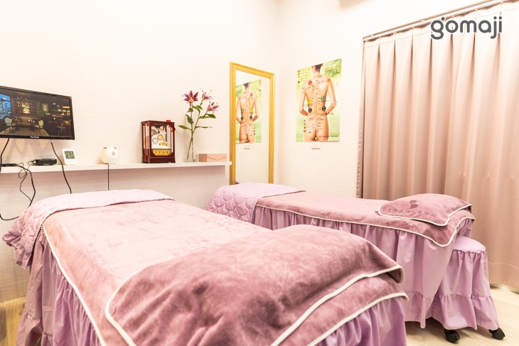  自帶光時空美學館 