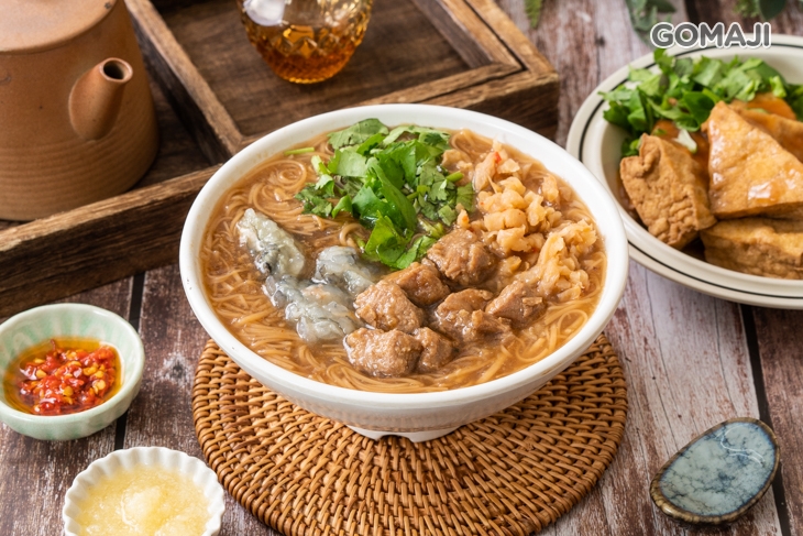 蚵肉麵線