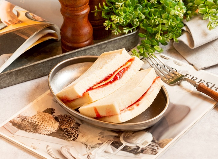 甜鹹吐司(草莓+起司口味)