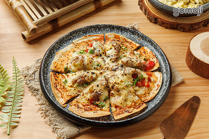 刺蔥嫩雞起司烤餅