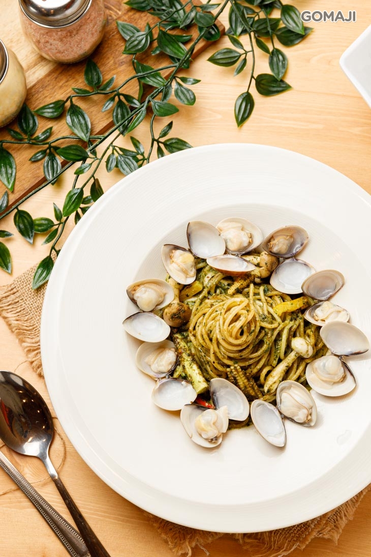 蛤蜊青醬義大利麵