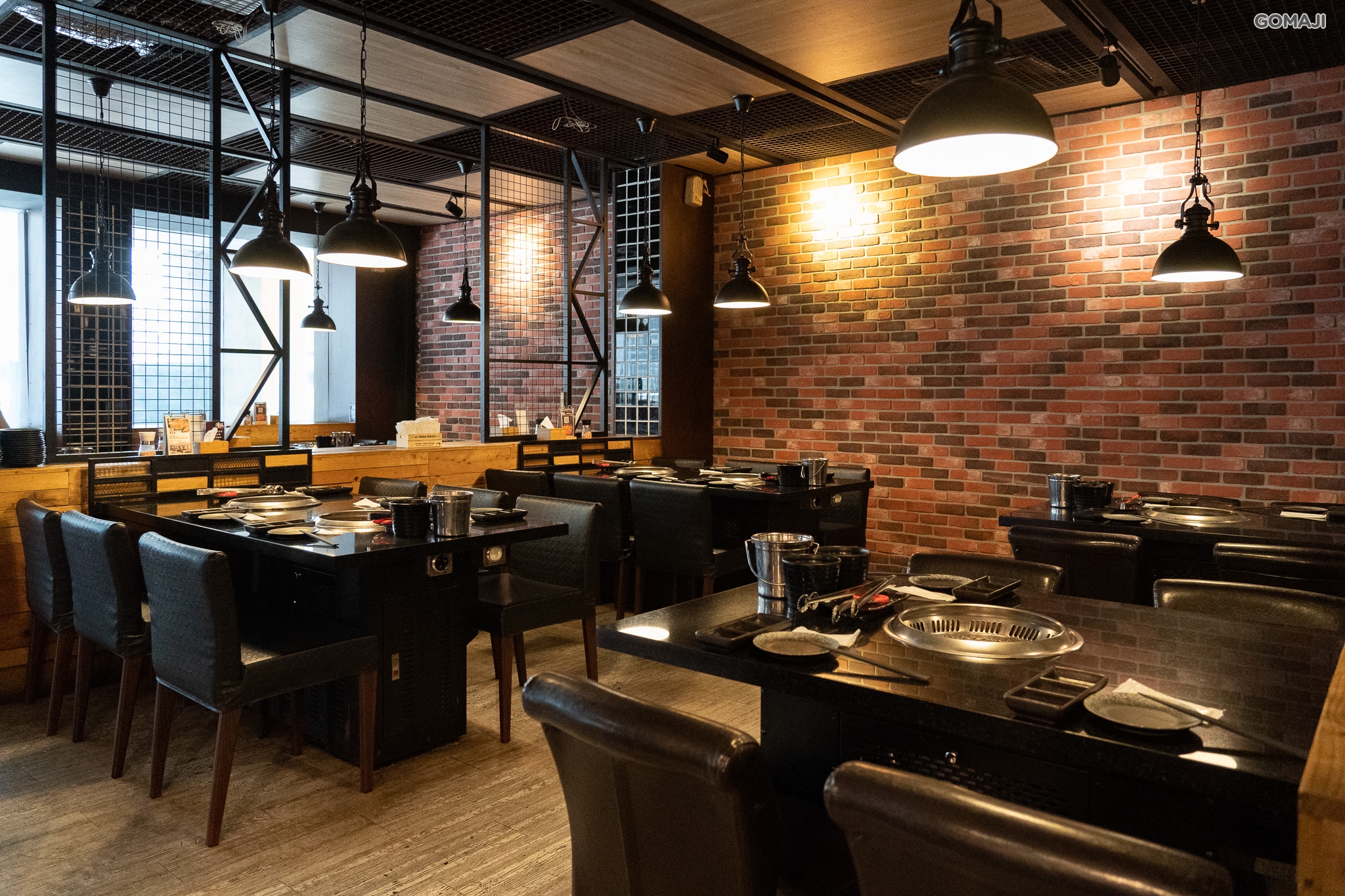 潼阪 帝王蟹黑毛牛頂級燒烤