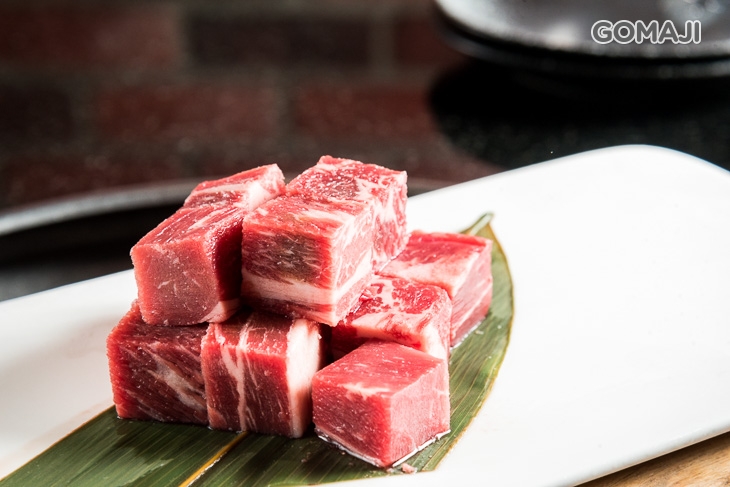 A5和牛角切一份