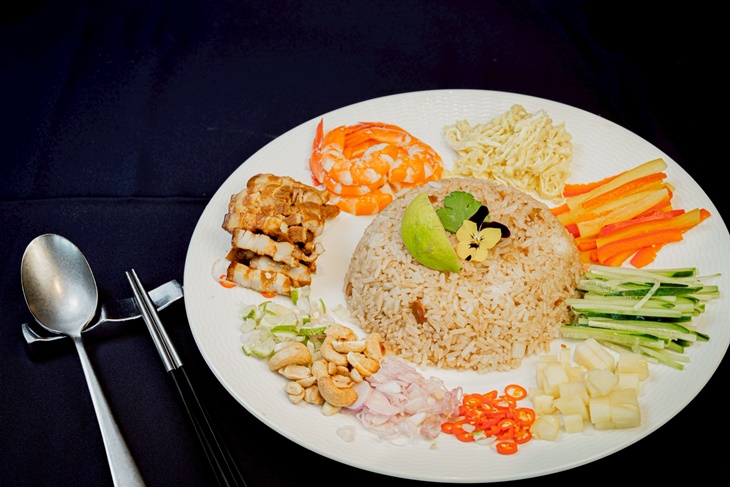 泰國經典蝦醬拌飯