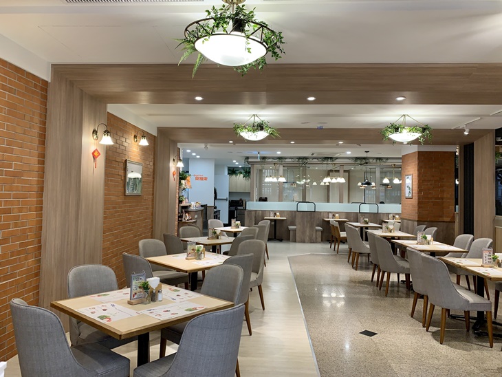 Royal Host 樂雅樂餐廳