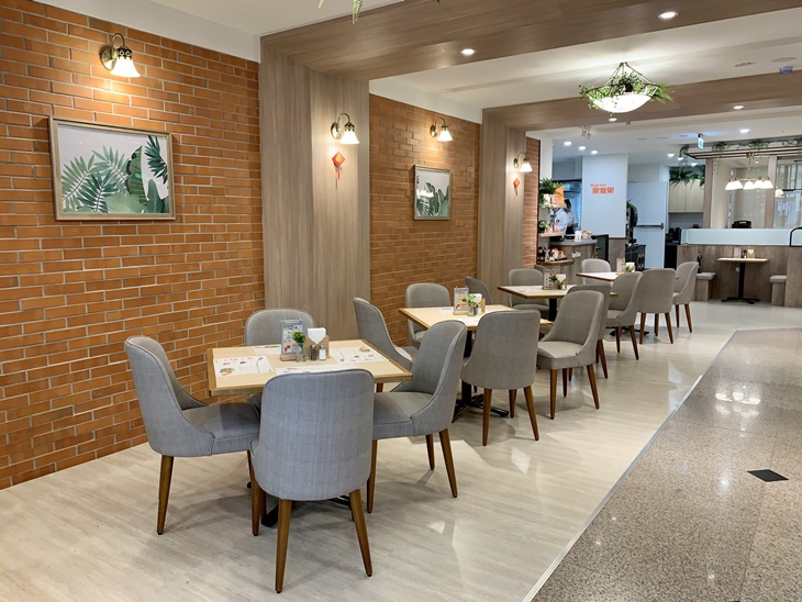 Royal Host 樂雅樂餐廳