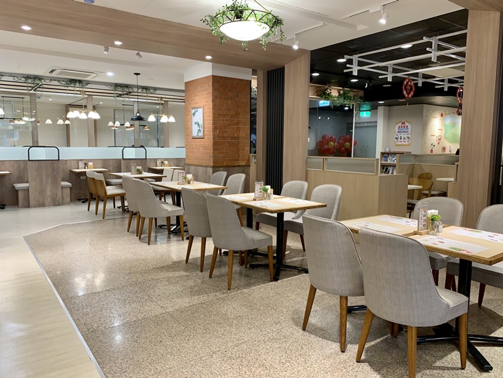 Royal Host 樂雅樂餐廳