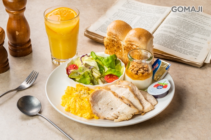 晨光嫩烤雞胸與嫩蛋