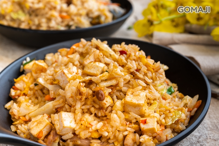 臭豆腐蛋炒飯