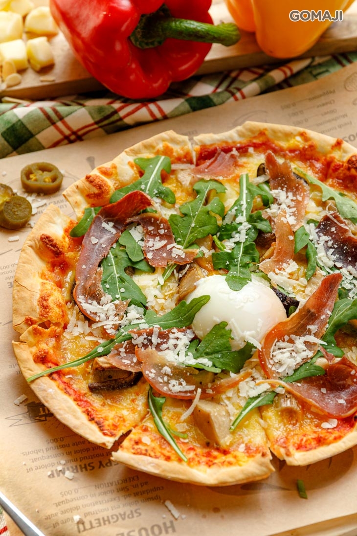 帕馬火腿野菇芝麻葉披薩