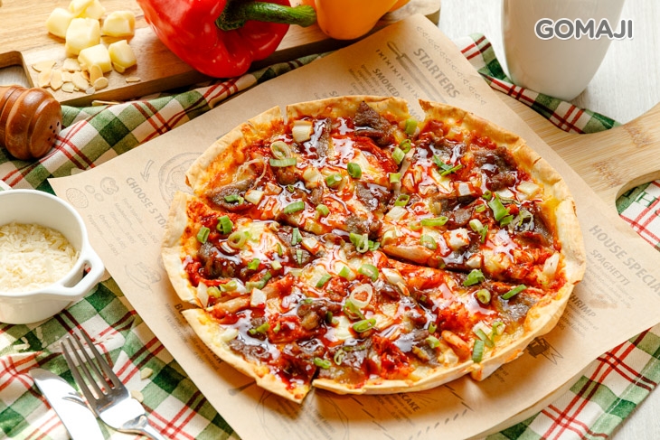 韓式泡菜牛肉披薩