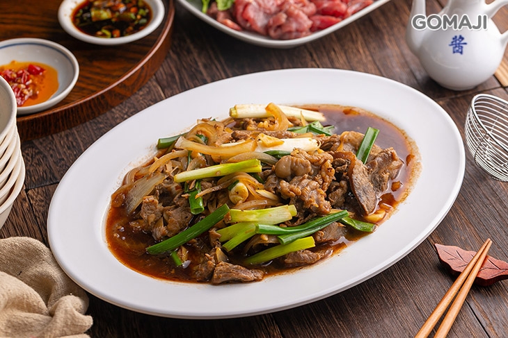蔥爆牛筋  
