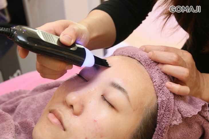 專業手工全臉深層粉刺淨化(含閉鎖性粉刺、內包性痘痘)