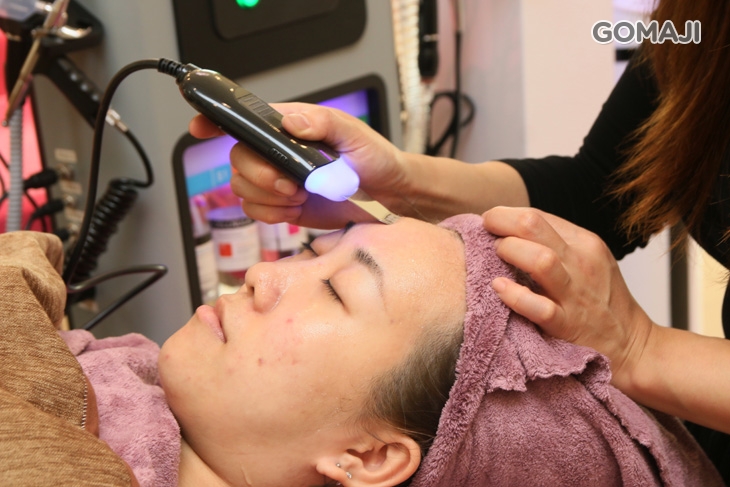 專業手工全臉深層粉刺淨化(含閉鎖性粉刺、內包性痘痘)