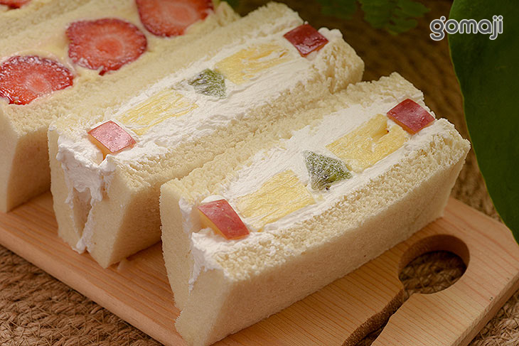 鮮奶草莓/鮮奶水果