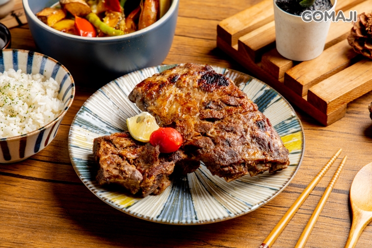 煙燻豬肋排湯咖哩套餐