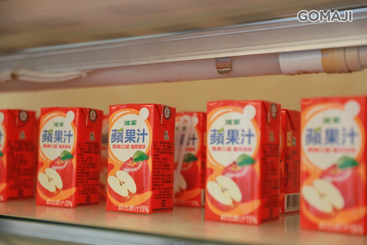點心書報區