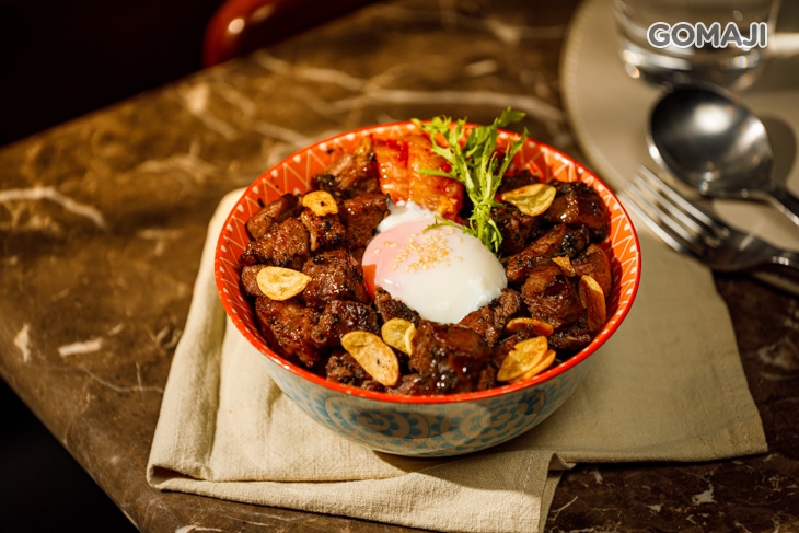 松露骰子牛山丘丼飯