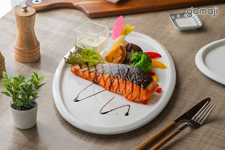 香煎鮭魚排