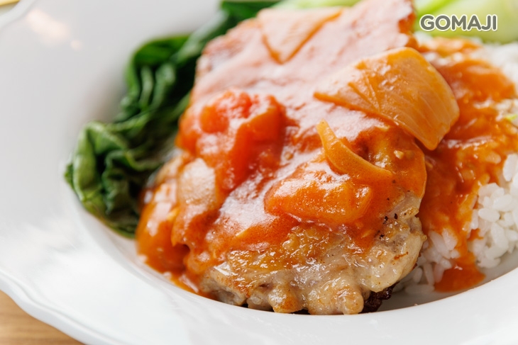 番茄洋蔥汁雞扒飯