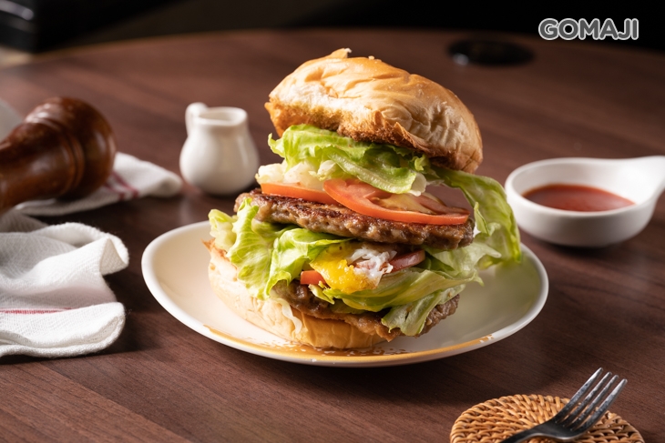 雙層厚豬肉蛋堡