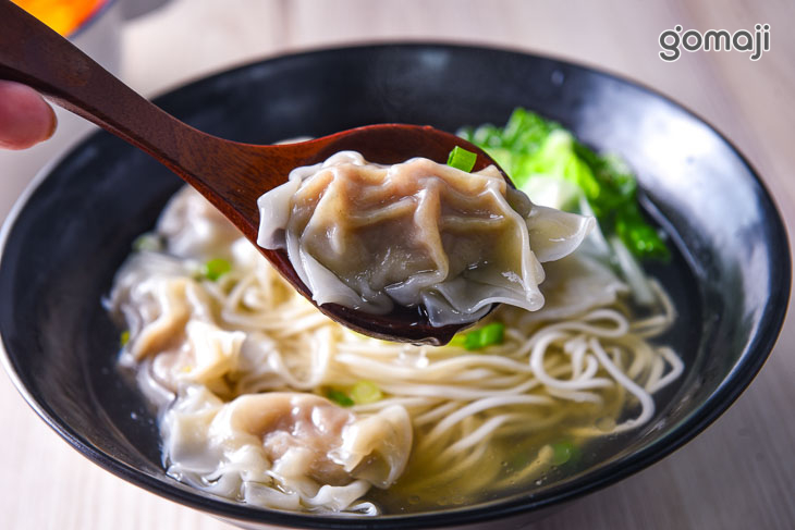 鮮肉扁食湯麵