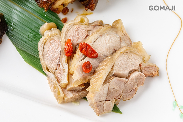 滬江拼盤(紹興醉雞+鎮江水晶肉+冬菇烤麩+寧式燻魚)一份