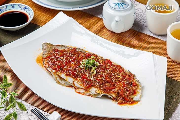 剁椒比目魚一份