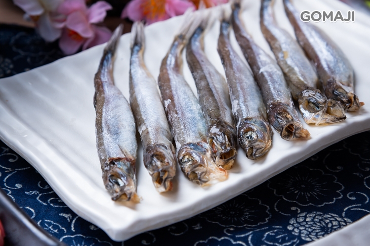 柳葉魚