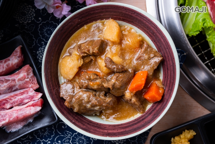 馬鈴薯嫩牛肉蓋飯