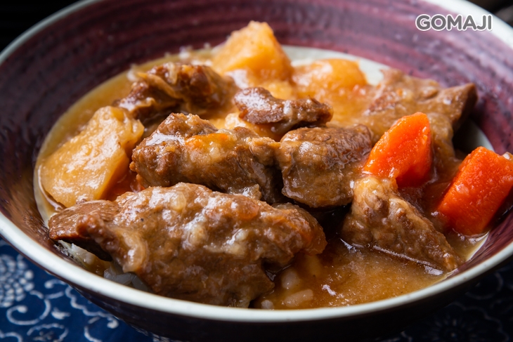 馬鈴薯嫩牛肉蓋飯