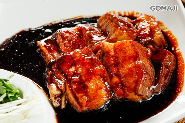 東坡肉一份(附四刈包)