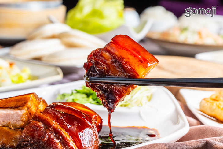 東坡肉一份(附四刈包)