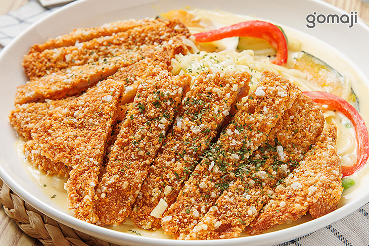 酥炸豬排義大利麵