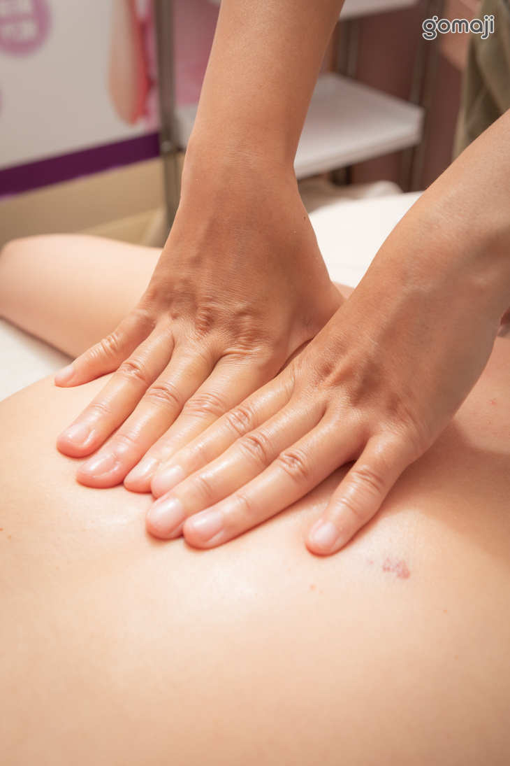 節奏手技舒壓鬆解:背部/腿部 擇一