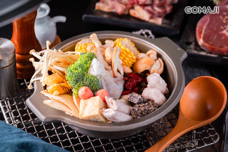 藥膳牛肉鍋+白飯一碗