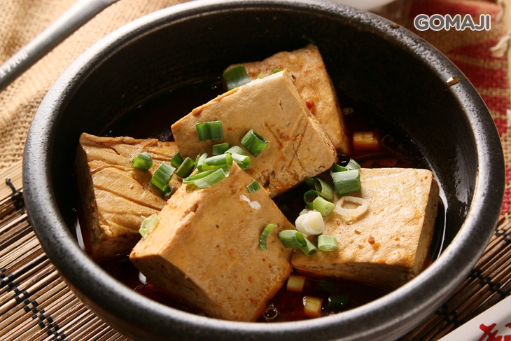 麻辣臭豆腐