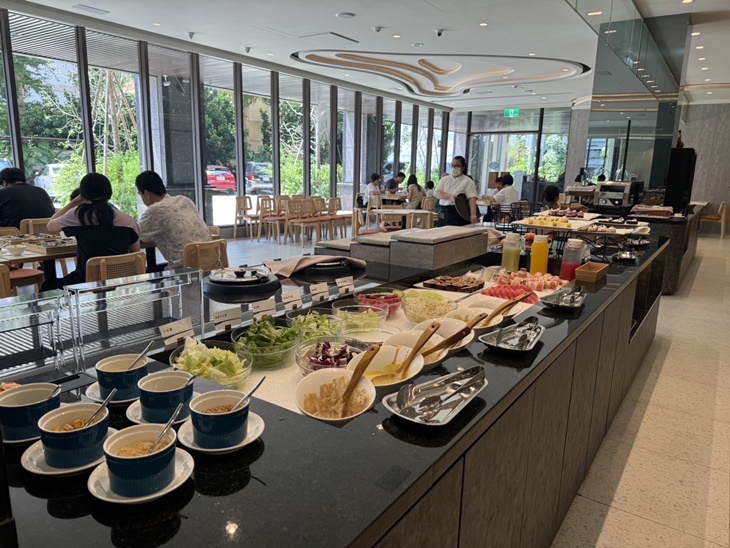 輕食自助無限享用