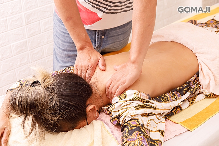 全身深層經絡調理油壓按摩