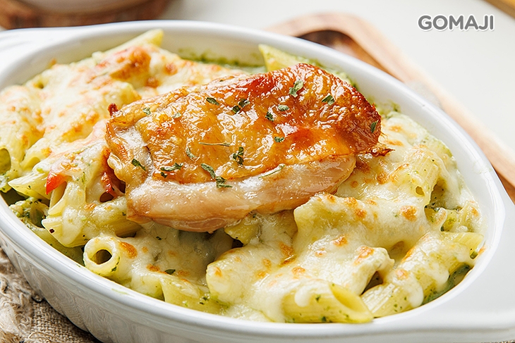 青醬雞肉筆管麵