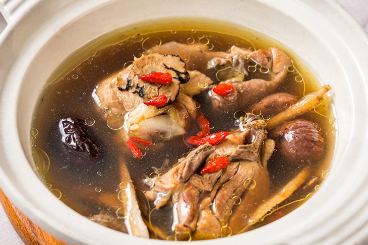 御膳雞湯