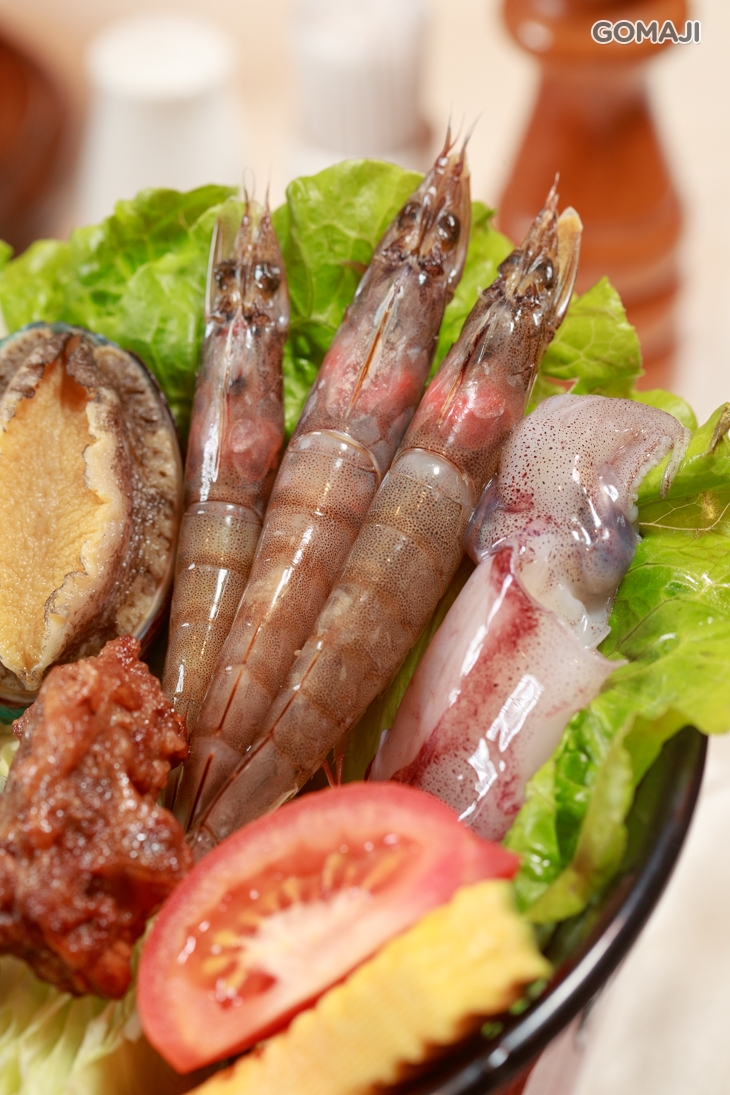 鮑魚海陸鍋(海鮮+豬肉)