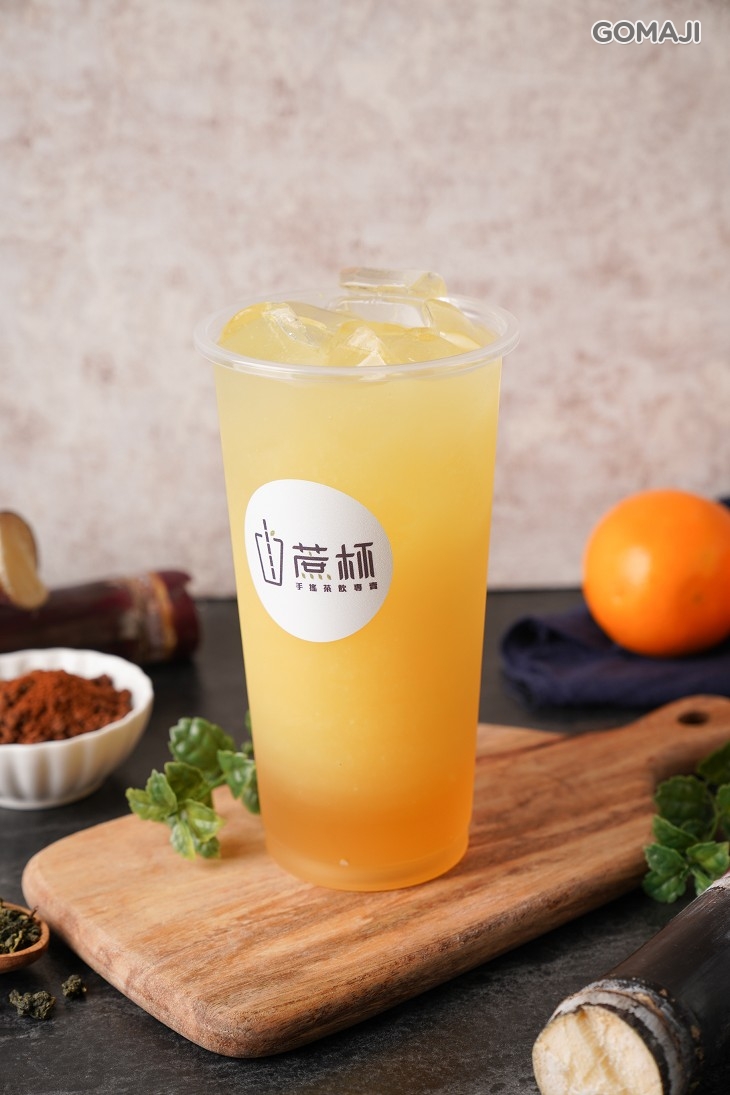 新鮮柳橙綠茶