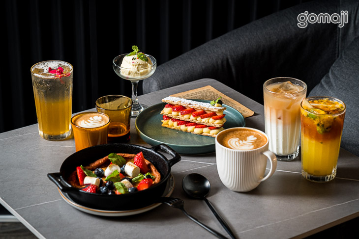 舞齡咖啡館 Bar Ageless Café