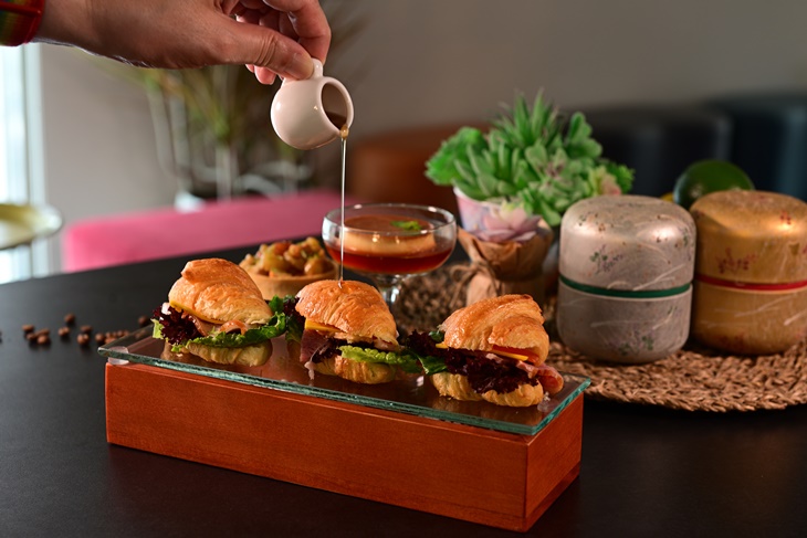 下午茶-楓糖火腿可頌